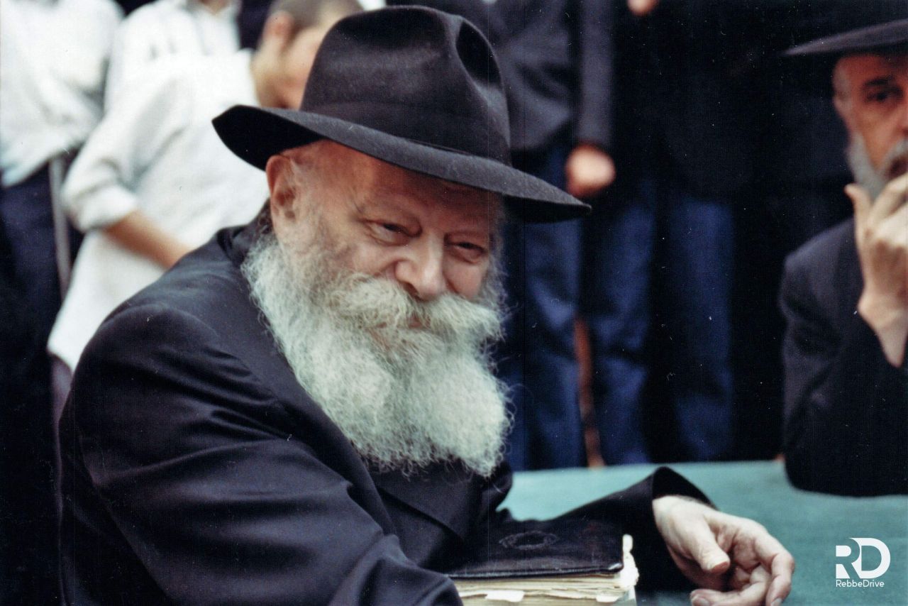 נביא בדורנו כהלכה